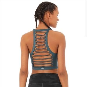 Alo yoga movement bra